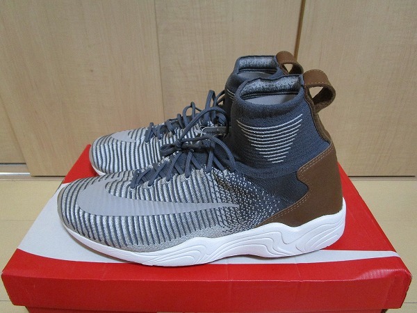 数量限定】 【新品】 NIKE ハイカット ミッドカット US10.5 FK 28.5 XI