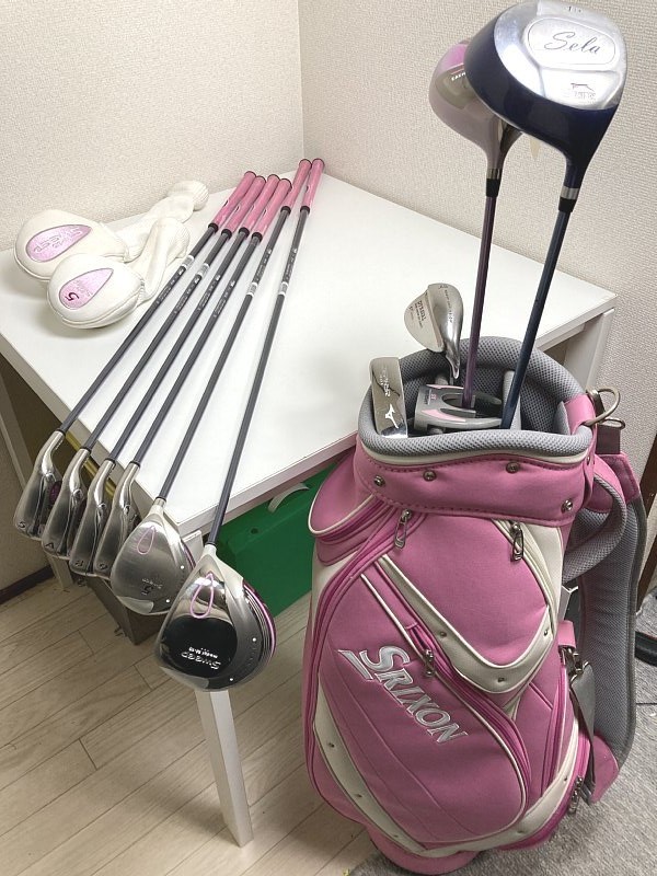 生まれのブランドで □SRIXON ゴルフバッグ など EXPLOSION HEAVY Sela