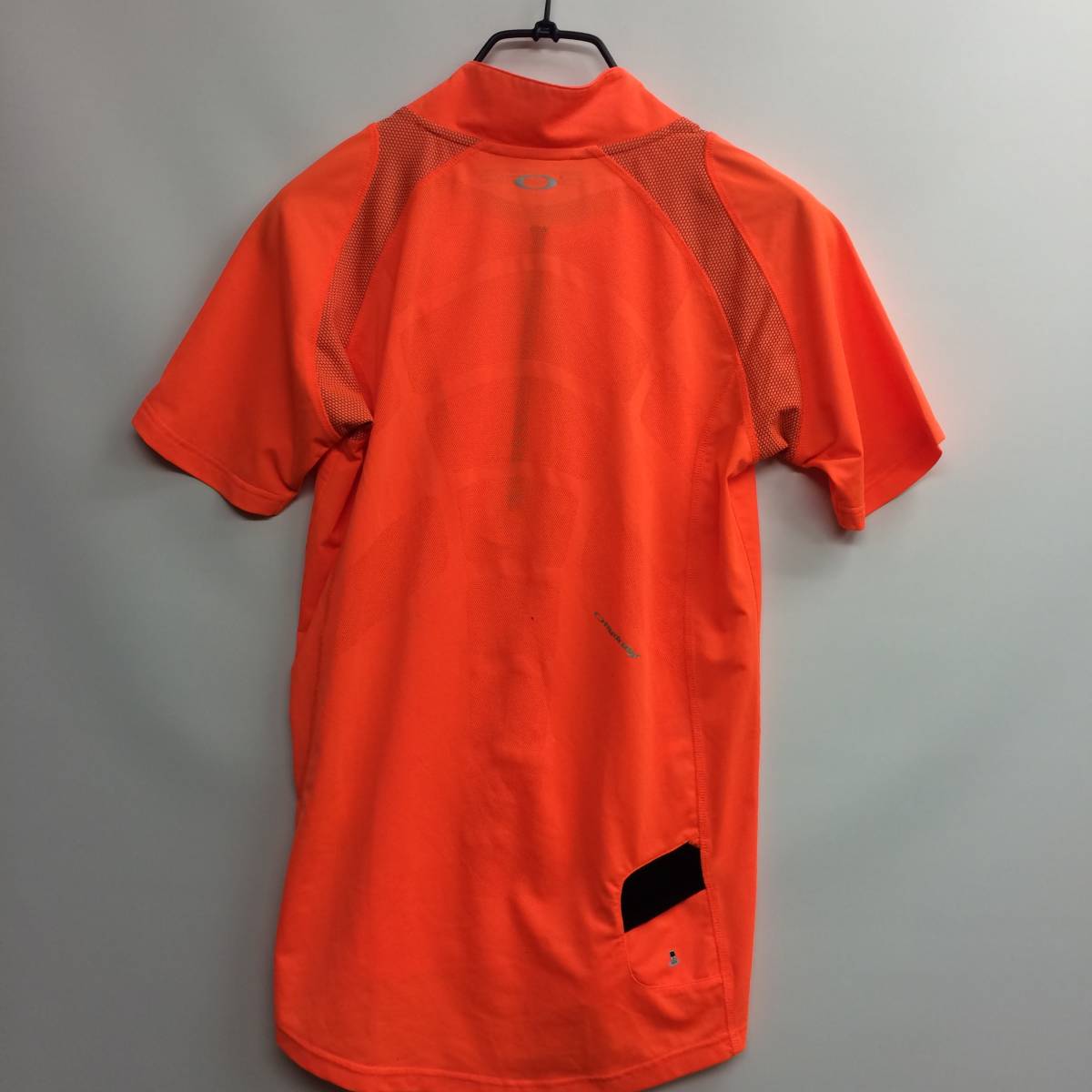 OAKLEY ランニングシャツ オレンジ 速乾 半袖 オークリー Mサイズ