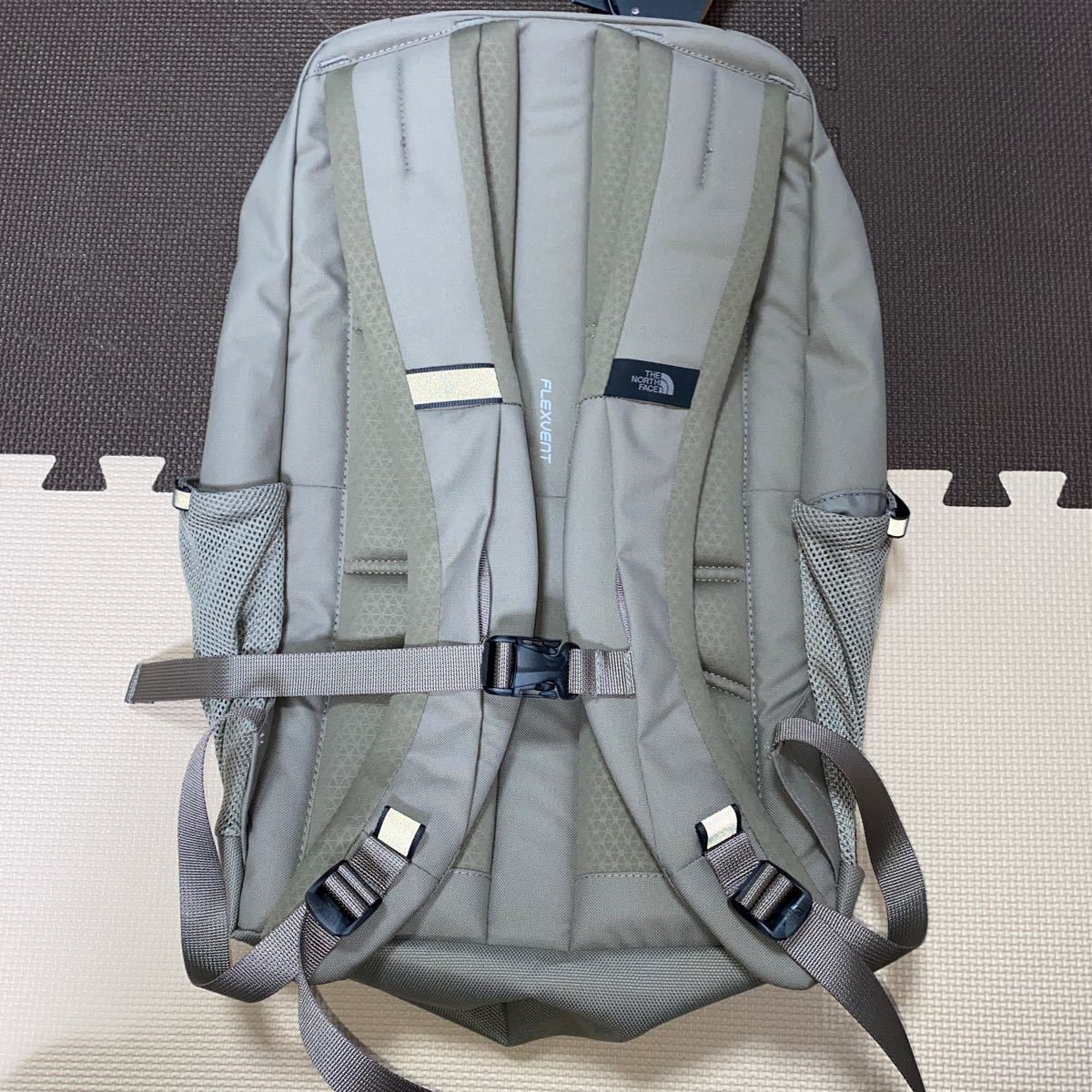 【未使用】 THE NORTH FACE リュックサック　ノースフェイス 登山リュック JESTER バックパック　グレー