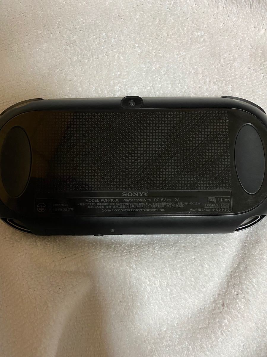 PlayStation Vita -1000クリスタル・ブラック Wi-Fiモデル 