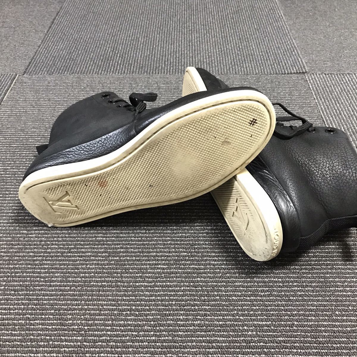 【ルイヴィトン】本物 LOUIS VUITTON 靴 25.5cm 黒 LVロゴモチーフ ハイカットシューズ スニーカー カジュアル レザー メンズ 伊製 6 1/2_画像5