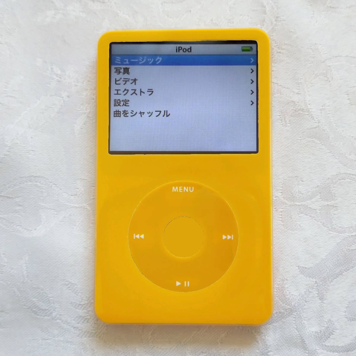 美品】iPod classic 第5世代 イエロー×レッド 256GB-