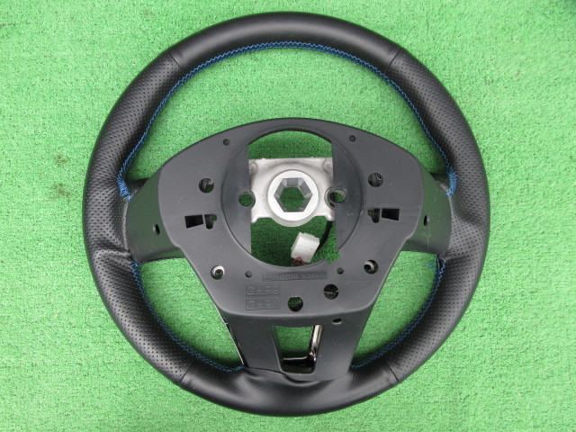 * beautiful goods *GJ2FW Atenza steering wheel steering wheel blues techi[GJEFW GJ2AW GJ5FW]