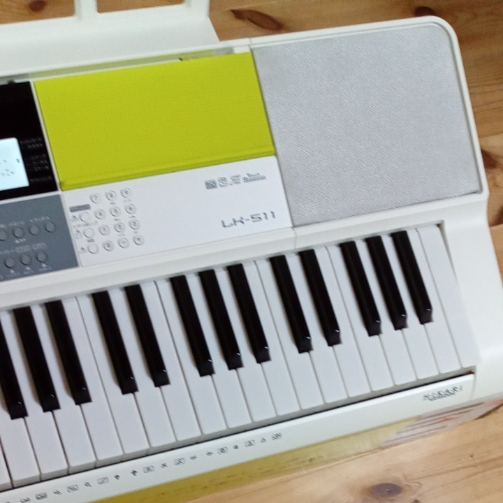 CASIO LK-511 カシオ 電子キーボード 光ナビゲーション CASIO LK-511 カシオ 電子キーボード 光ナビゲーション