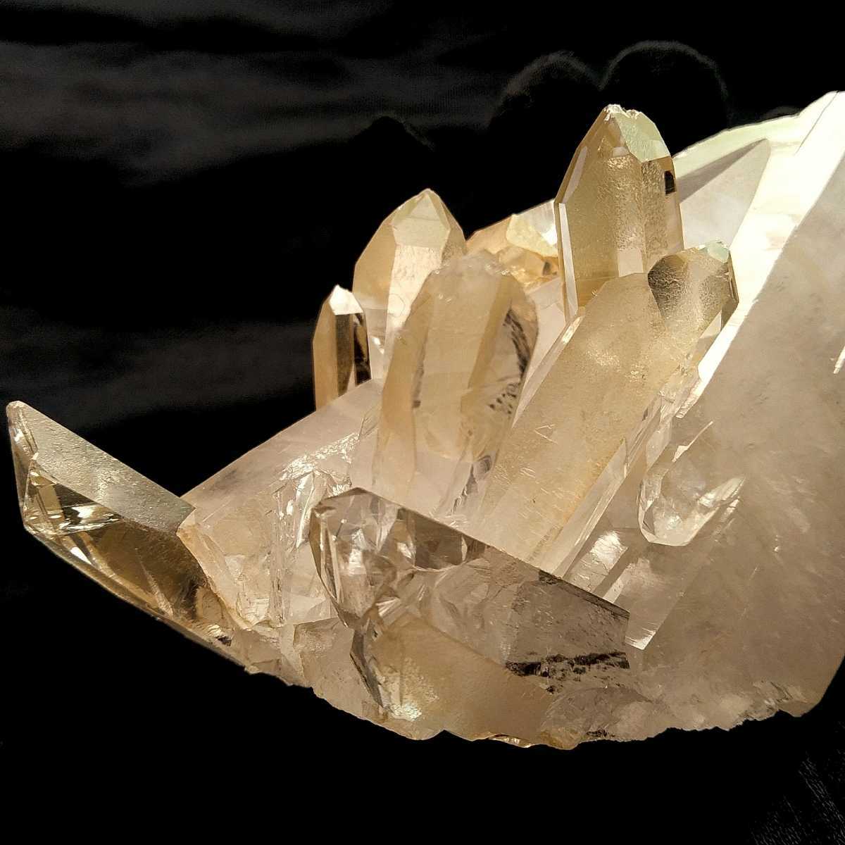 ①ヒマラヤ水晶 サインジ産(セインジ産) 原石 ゴールデンヒーラー