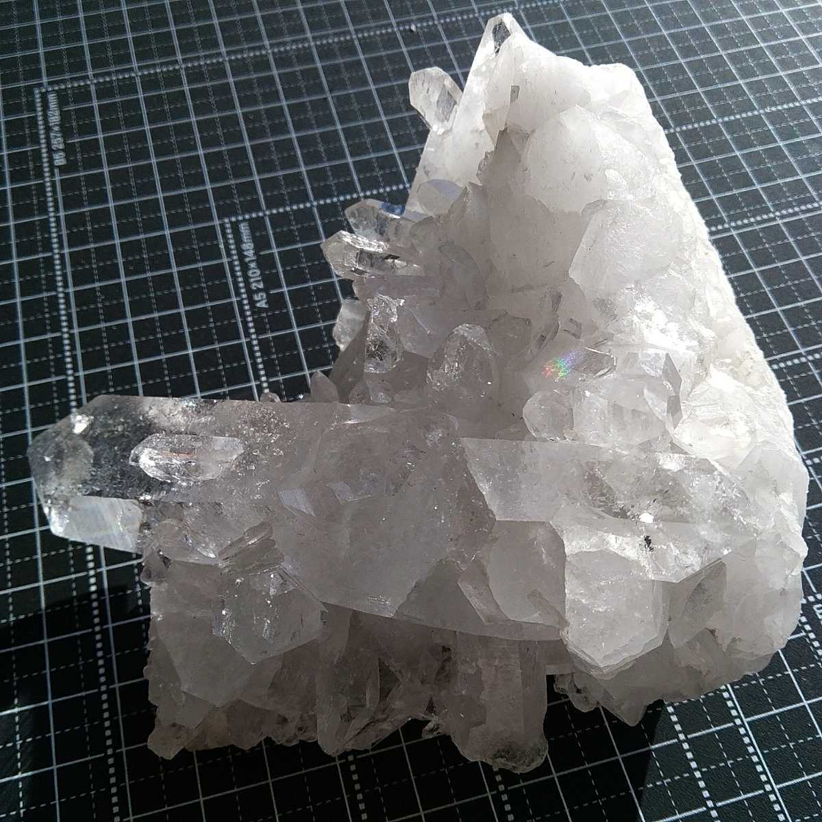 ③592g ヒマラヤ水晶 サインジ産(セインジ産) 原石 貫入水晶 クラスター-