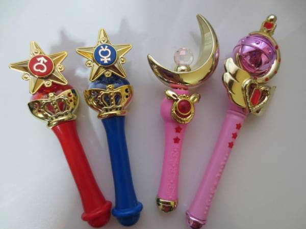  Pretty Soldier Sailor Moon stick & rod all 4 kind set the first .