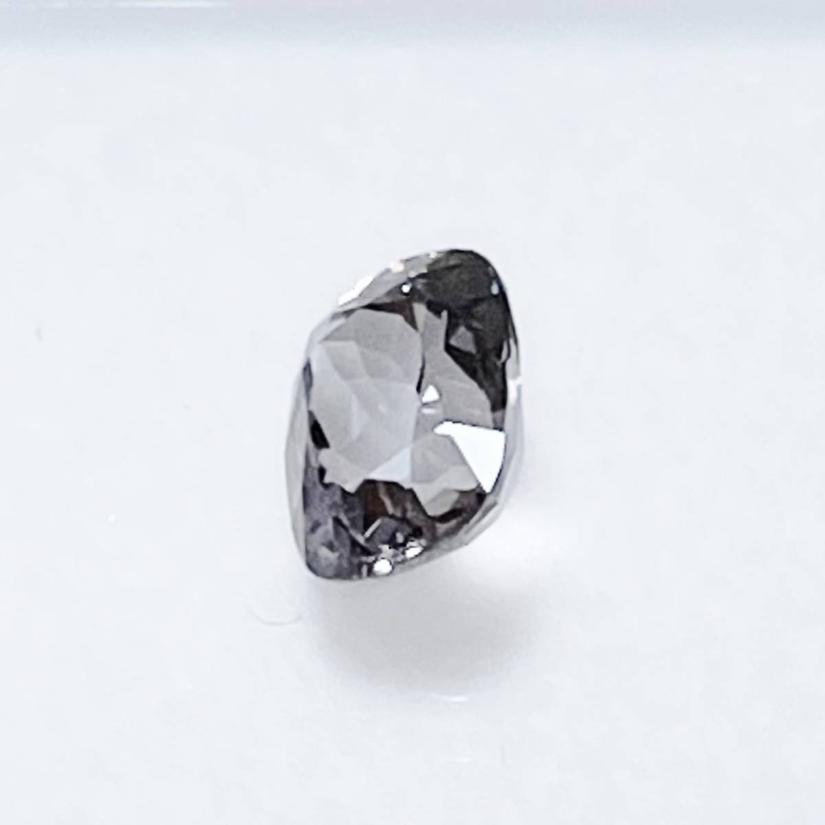 希少　天然　非加熱　スピネル　パープリッシュブラック　ルース　0.903ct 　裸石　宝石　新品未使用_画像7