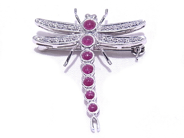 750 K18WG white gold brooch dragonfly motif diamond 0.12ct ruby 0.85ct [ used ][ degree A][ No-brand ]