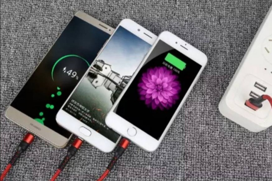急速充電 耐久 タイプC Android iPhone ケーブル 3in1充電器