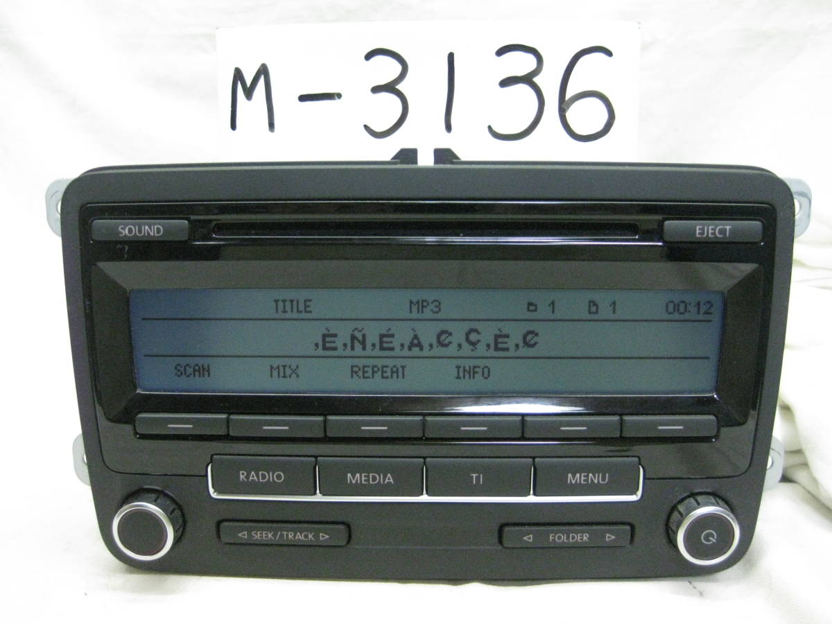 M-3136　VolksWagen　フォルクスワーゲン　ポロ　VW-5M0 035 183　MP3　CDデッキ　純正オーディオ　補償付き_画像1