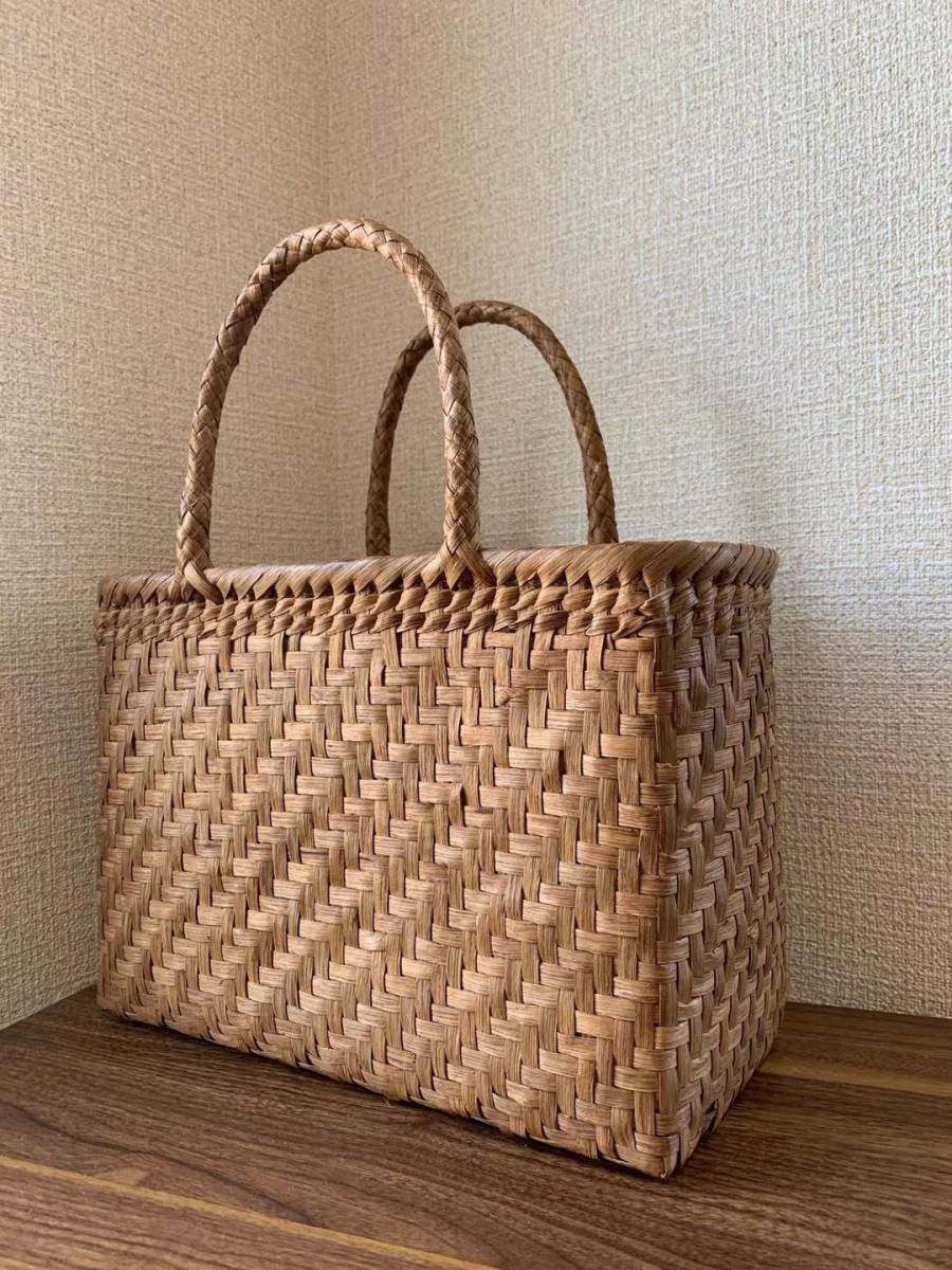山葡萄 手作り かごバッグ 網代編み ストラップ付き | laninternet.com.br