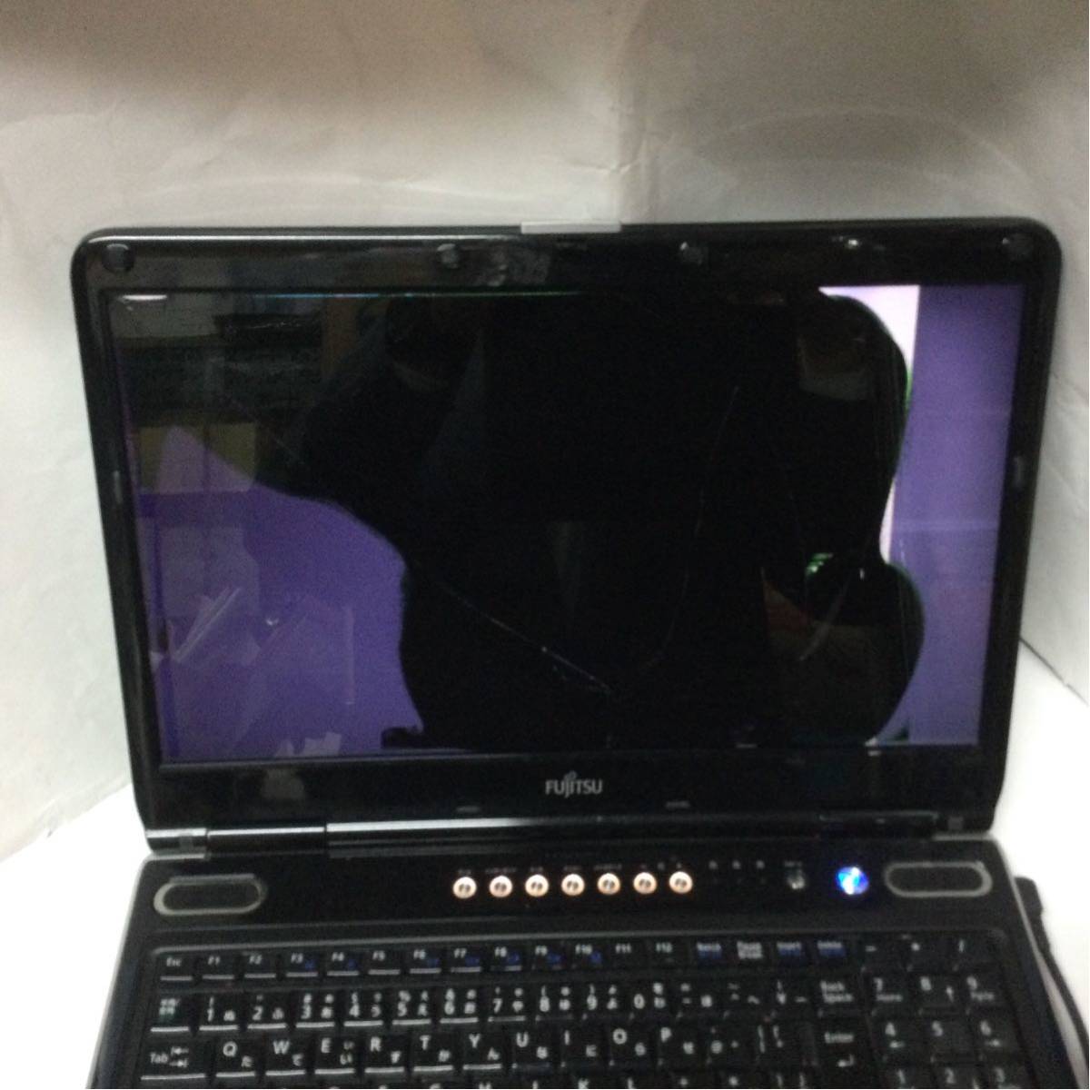 FUJITSU ノートパソコン LIFEBOOK AH700/5A ジャンク FMVA705AMG 富士通_画像3