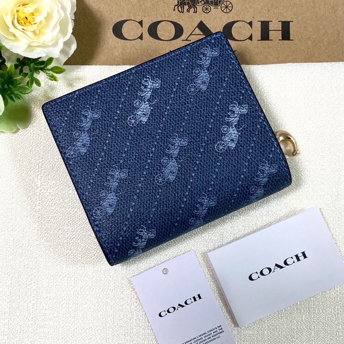 新色★COACH コーチ 二つ折り財布 2つ折り 紺 ネイビー 青 ロゴ ブルー 新色★COACH コーチ 二つ折り財布 2つ折り 紺 ネイビー 青 ロゴ ブルー