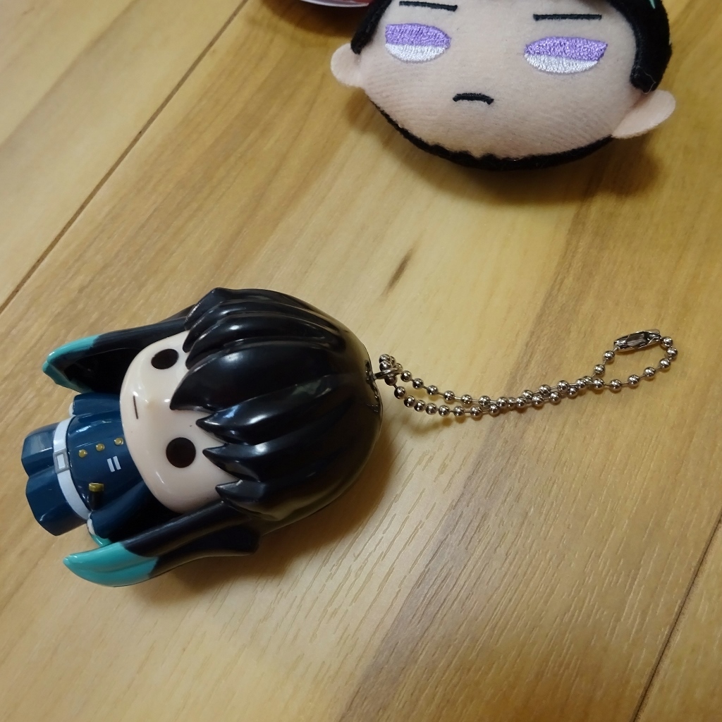 ... blade character key holder cushion pin badge ... goods 