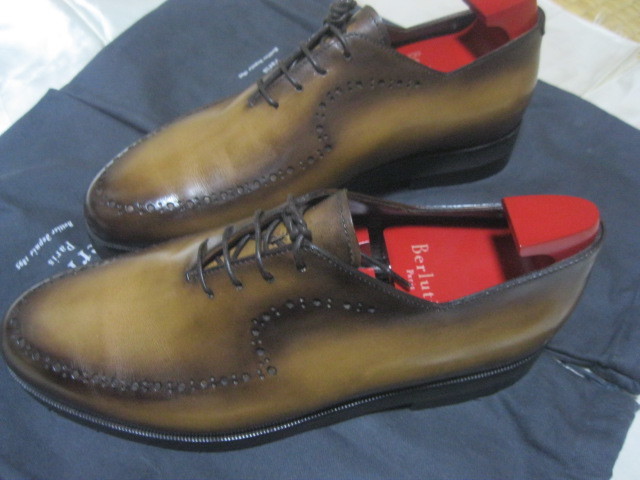 Berluti ベルルッティ　革靴　サイズ39(日本２５ｃｍ）　イタリー製　試着のみです。即決です。_画像2