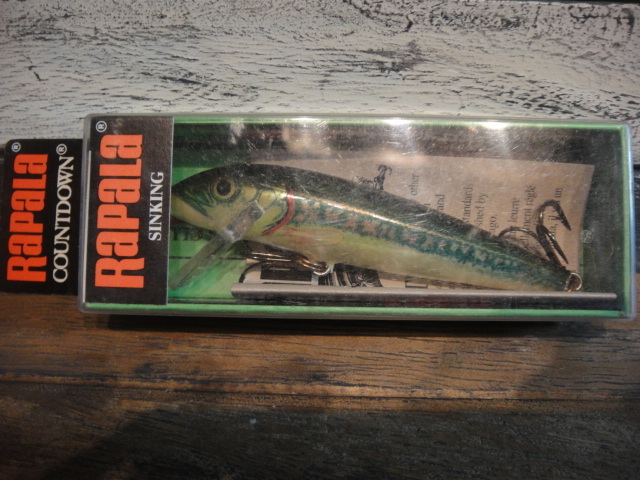 即決有 新品 Rapala ラパラ カウントダウン Cd 9 即決有 新品 Rapala ラパラ カウントダウン Cd 9