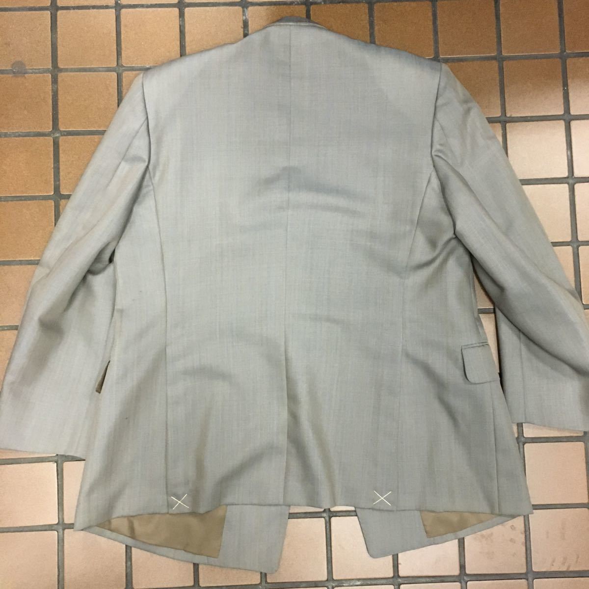  new goods unused super-discount Tokyo meido double-breasted suit setup size AB6 beige gray. alternator -to stripe made in Japan . rice field ..
