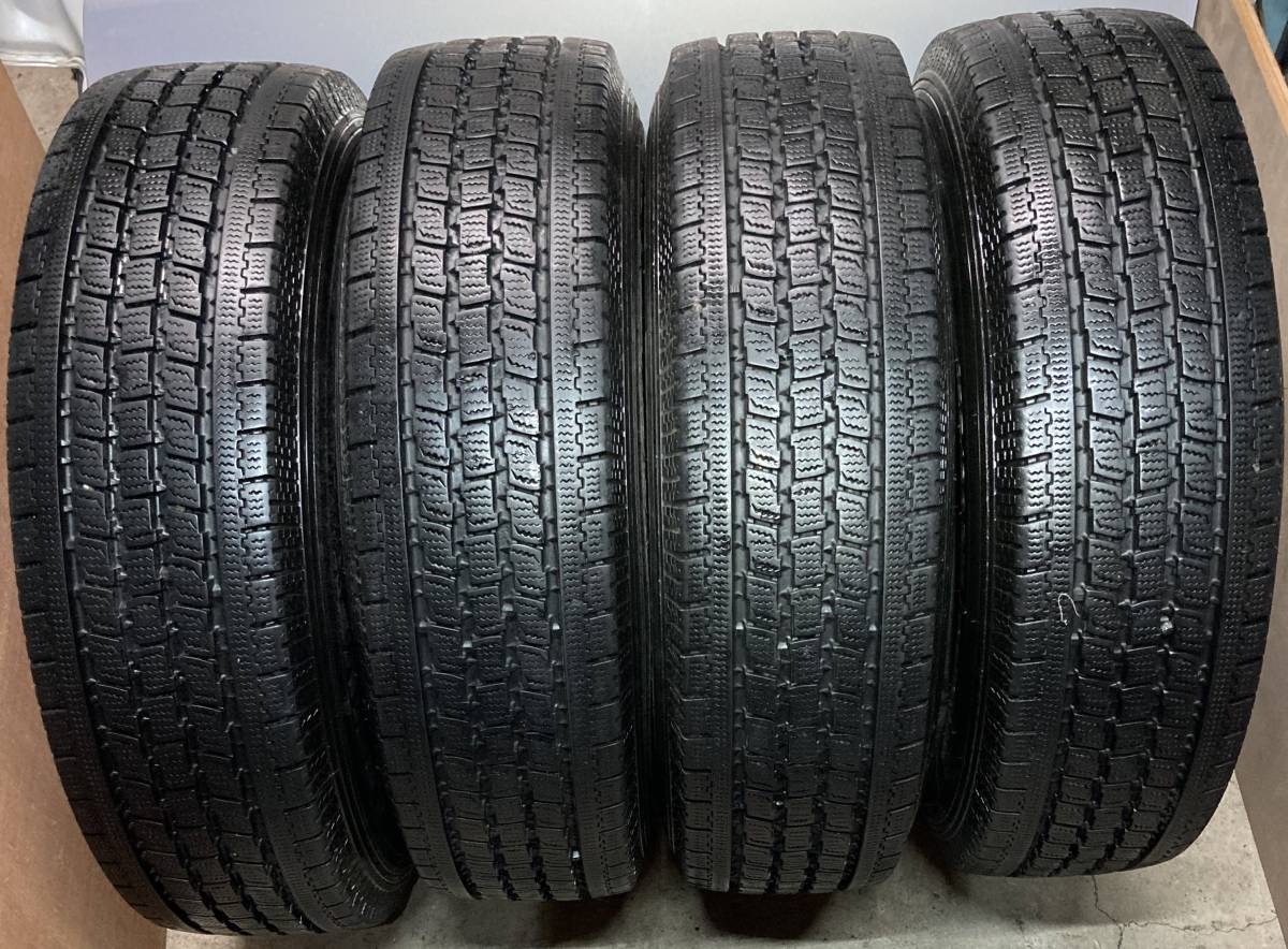 195/80R15 冬4本セット スタッドレス LT 107/105L 195/80-15 195-80-15