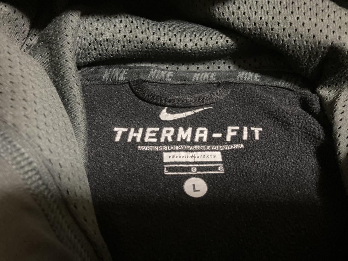 美品NIKE THERMA-FIT黒、グレー、ロゴ黒、グレー、ストレッチパーカ　サイズ L_画像5