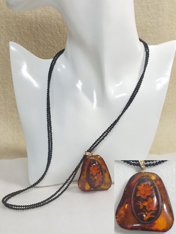 クラシック ☆最終80%OFF 琥珀 天然石 ロングネックレス