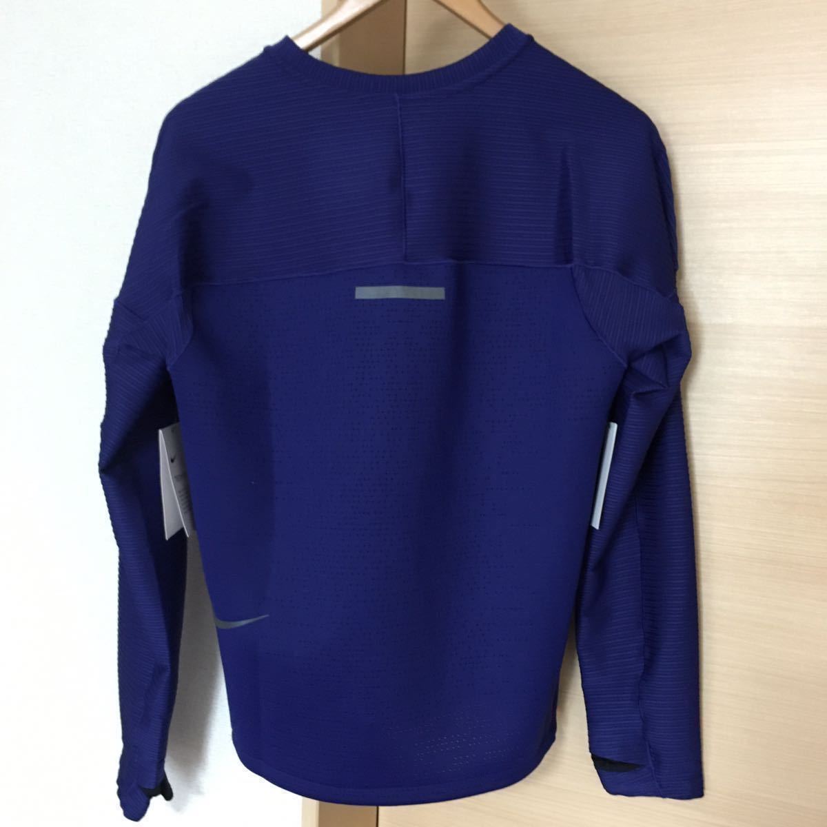 新品 Nike ナイキ Lサイズ ランニング 長袖 シャツ テックパック 新品 Nike ナイキ Lサイズ ランニング 長袖 シャツ テックパック