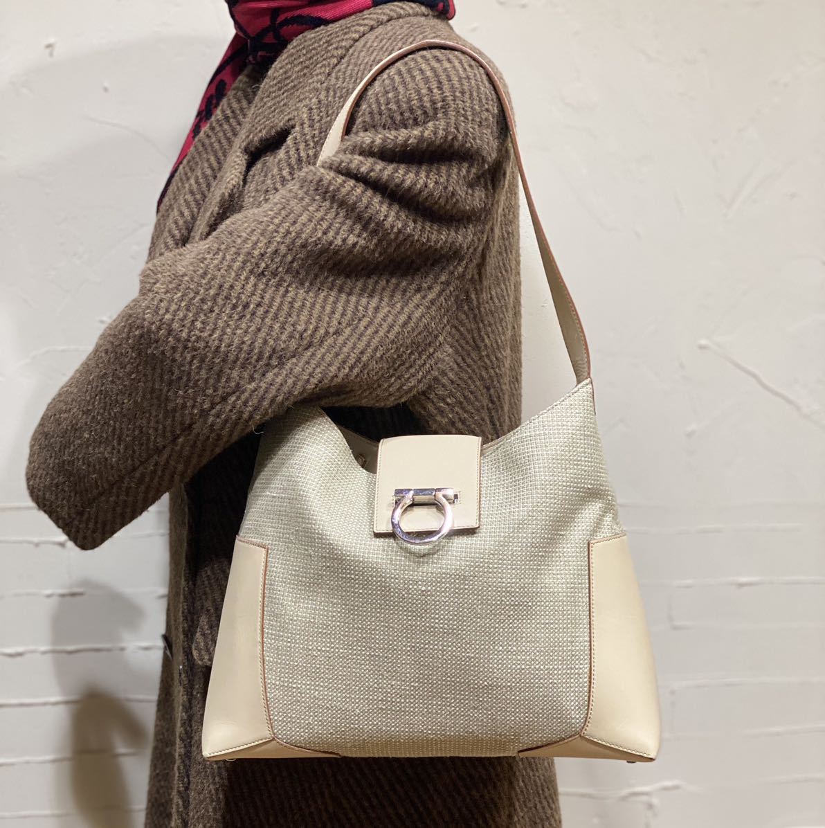 良品 Salvatore ferragamo キャンバス×レザー ワンショルダーバッグ