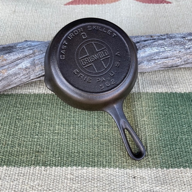 【待望★】 1940s #0 スキレット グリスウォルド ブロック文字 C209 skillet Griswold ビンテージ 焼き網、グリドル 【待望★】 1940s #0 スキレット グリスウォルド ブロック文字 C209 skillet Griswold ビンテージ 焼き網、グリドル
