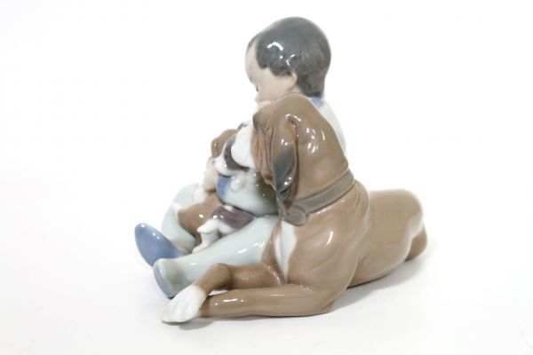 * прекрасный товар Lladro LLADROfigyu Lynn мужчина .. собака .. собака собака ....5456 керамика кукла украшение DOG произведение искусства интерьер Z2815