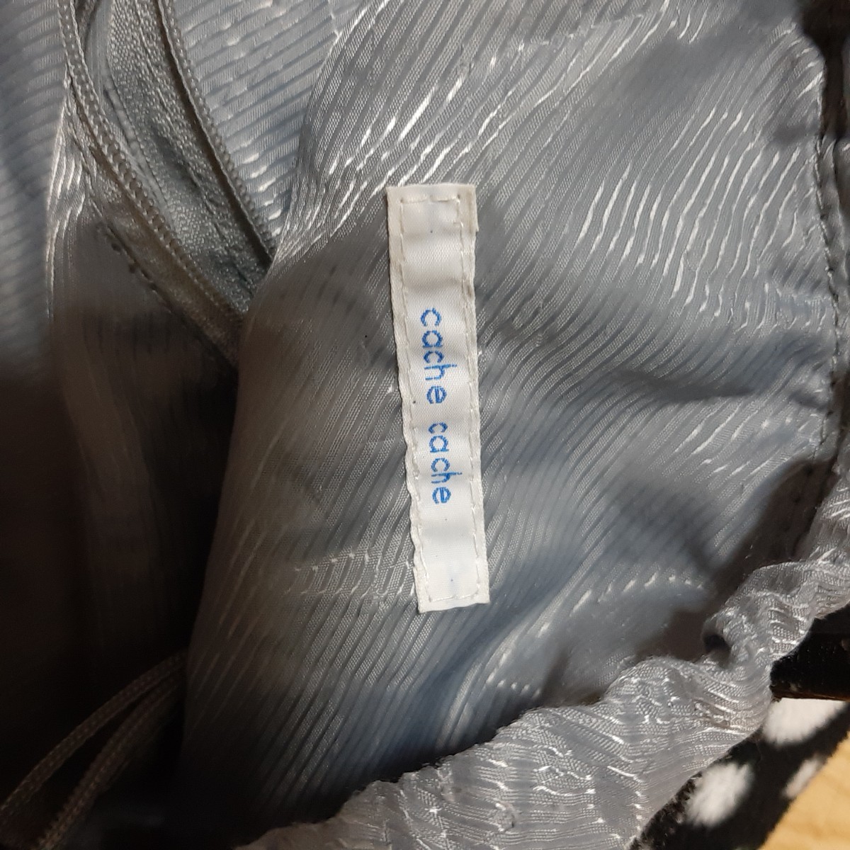 バッグインバッグ　ダルメシアン　14ポケット　大容量　バックインバック　ポーチ　ミニトート　巾着　バッグ　トートバッグ　黒　白　