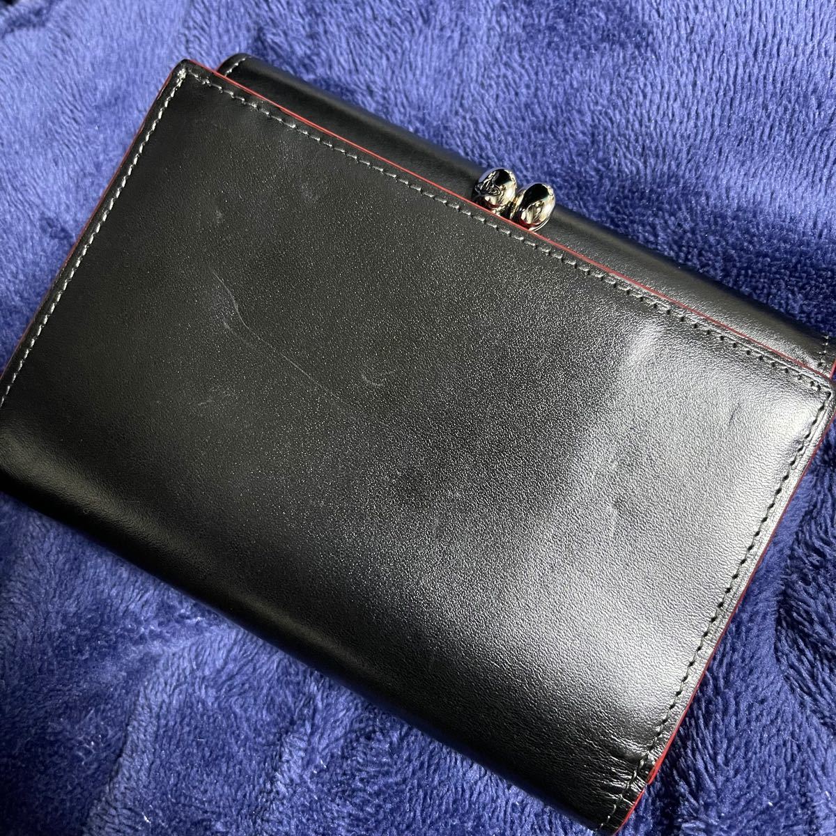 Vivienne Westwood ヴィヴィアンウエストウッド 二つ折り財布