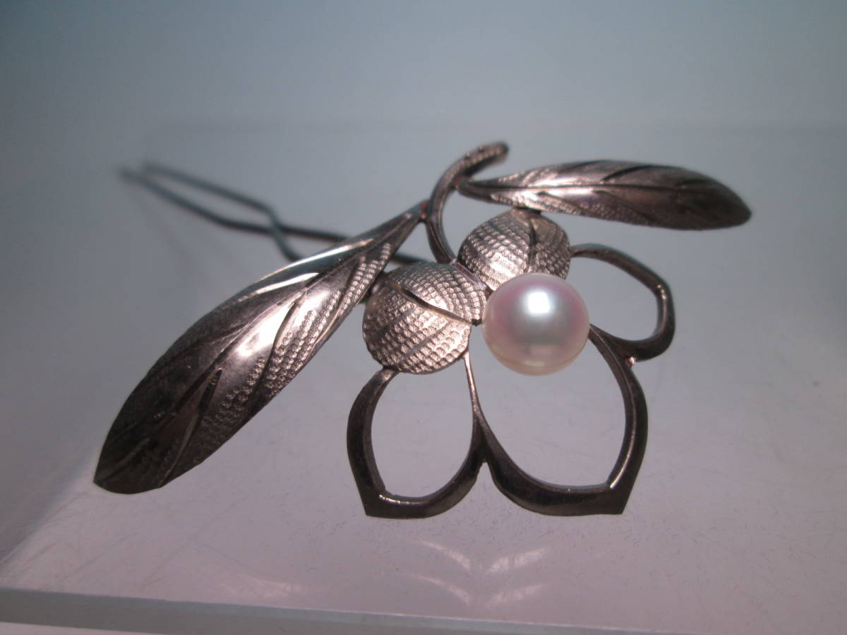 【江月】アンティーク・彫金細工 本真珠飾り 愛らしい椿の花のかんざし_画像3