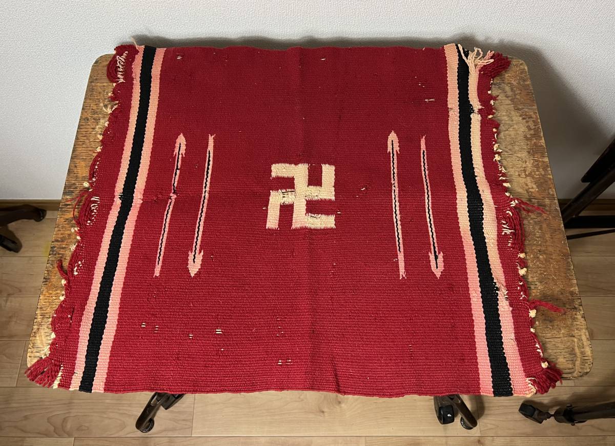 30s Vintage .swas TIKKA Navajo rug table rug RRL Goro's ..peru car antique Indian jewelry chimayo