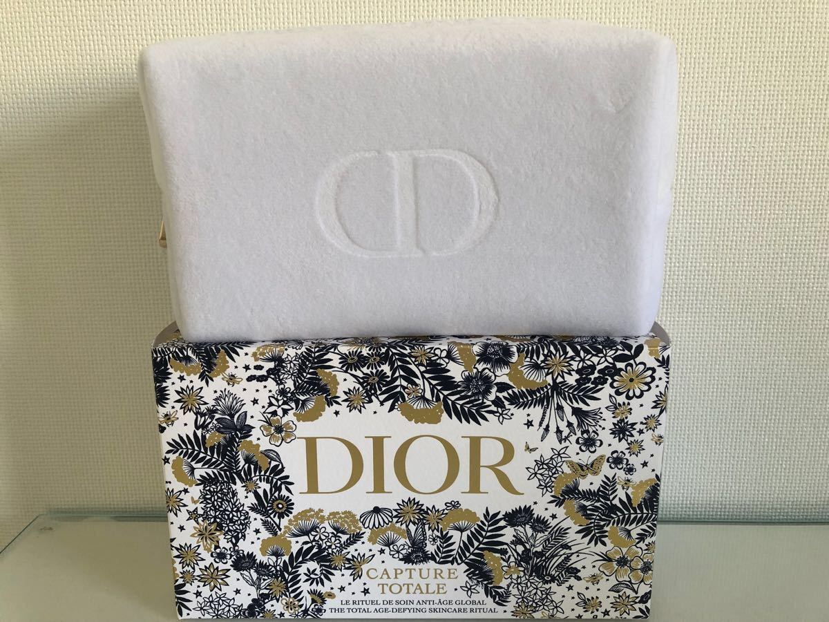 Dior ディオール　2021クリスマス ホリデー ポーチ白