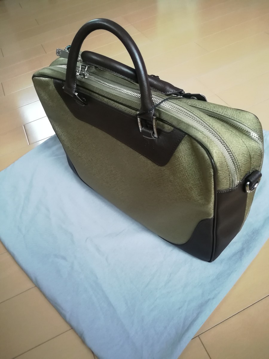 新品【ペッレモルビダ】 廃盤カラー 2way ブリーフケース ダーク