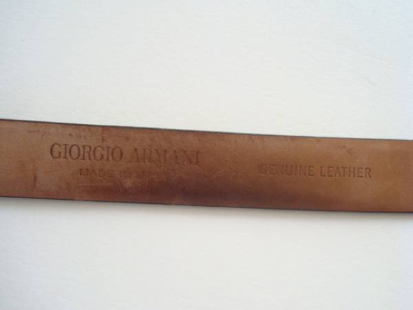 GIORGIO ARMANI イタリア製ブラックレザーベルト size48_画像3