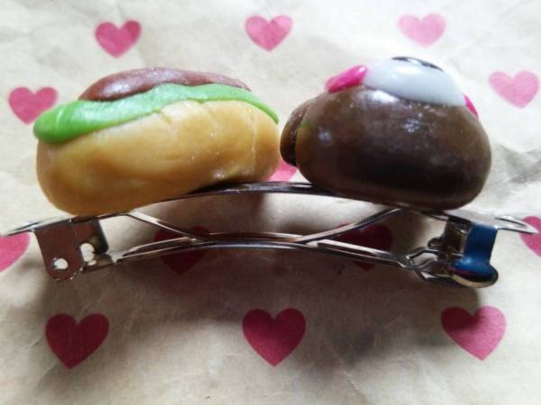  hand made * resin clay ..& hot dog barrette 169