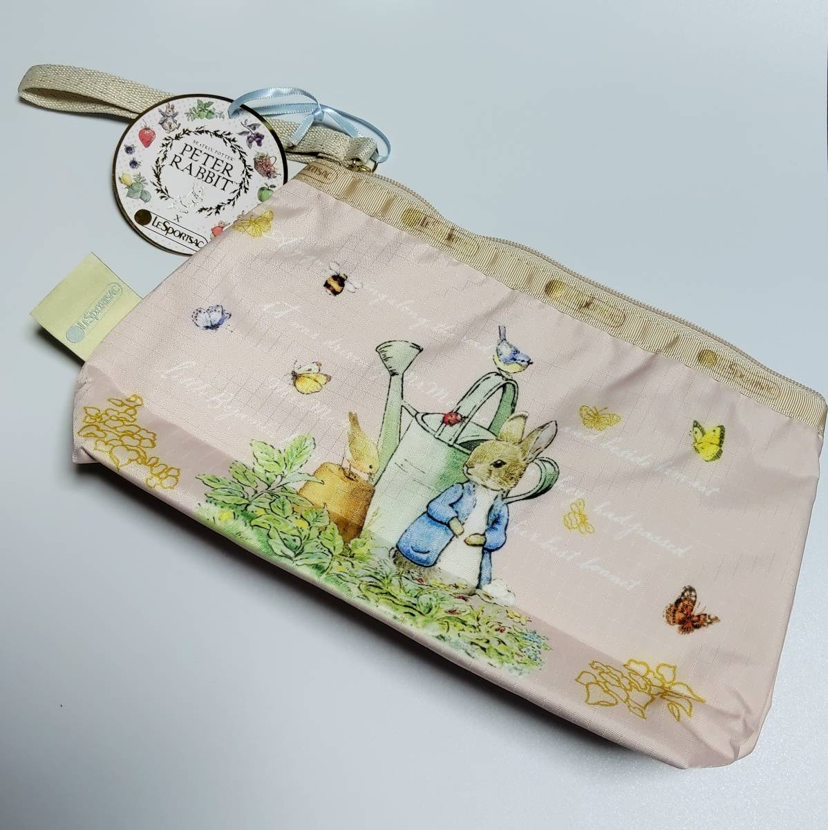 [ new goods unused ]LeSportsac Peter Rabbit collaboration pouch multi case Le Sportsac PETER RABBIT free shipping anonymity delivery 