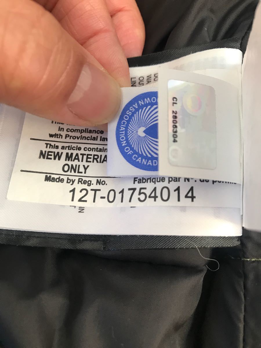 カナダグース フリースタイルクルーダウンベスト CANADA GOOSE