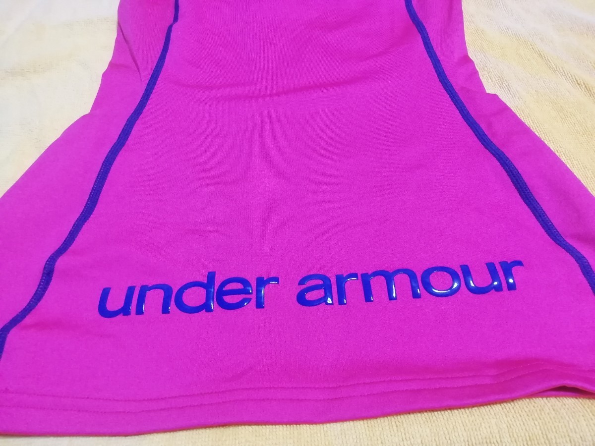 UNDER ARMOUR アンダーアーマー UVストロークCGコンプレッション　1/4ジップモックハイネックシャツ　SM　新品！