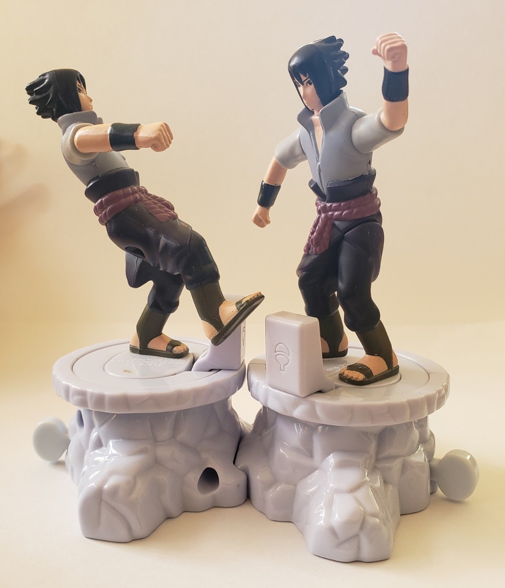 NARUTO ナルト 疾風伝　マクドナルド ハッピーセット　「うちはサスケ(たいけつバトル サスケ)」2体セット