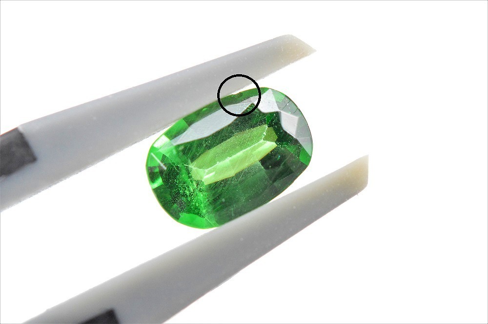 天然グリーングロッシュラーガーネット【ツァボライト】ルース 0.529ct オーバル CGLソーティング ジュエリー 製品制作 石合わせ CE-072S