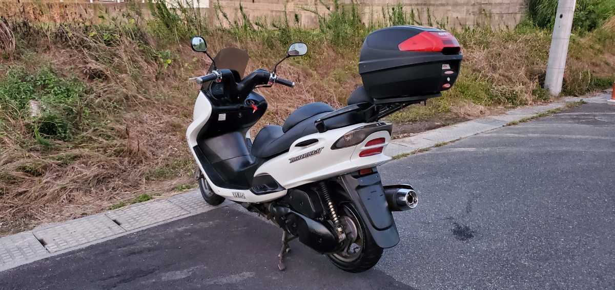 明石市から実働小型スクーター！YAMAHAのマジェスティ125FI、リアBOX付き！質問・現車確認大歓迎！配送・配送手配あり_画像6