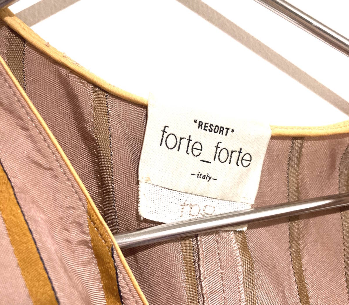 forte_forte Forte Forte lustre stripe no sleeve pink made in Italy Italy made 