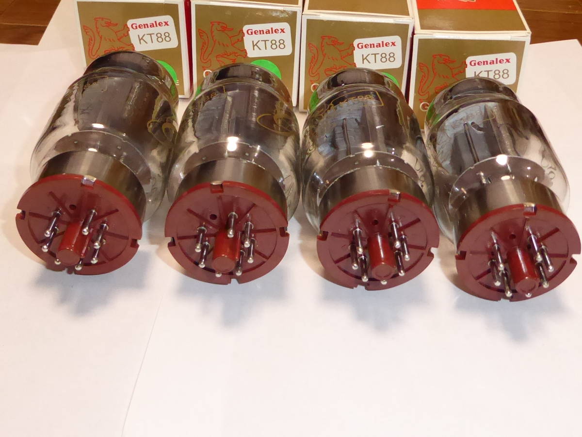 KT88 4本 Genalex GOLD LION製 希少出力真空管 動作品 その1 KT88 4本 Genalex GOLD LION製 希少出力真空管 動作品 その1