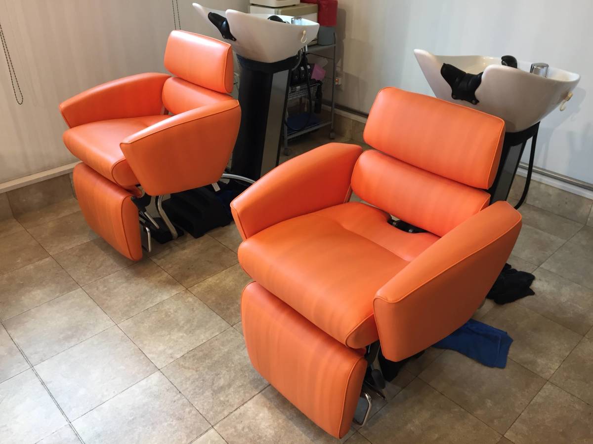 ヤフオク! - タカラベルモント リアシャンプー台 1台 オットマン付き