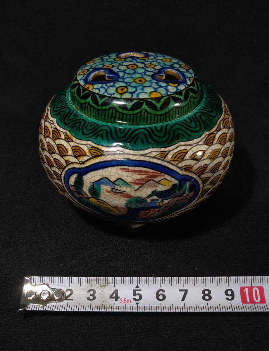 岡本平仙 「香炉」 色絵 花鳥図 共箱 共布 香道具 茶道具 九谷焼 岡本平仙 「香炉」 色絵 花鳥図 共箱 共布 香道具 茶道具 九谷焼