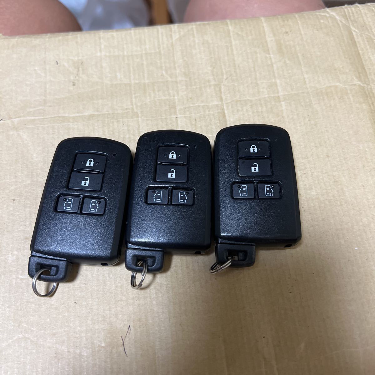 非常に高い品質 純正トヨタ キーレスキー アルファード ヴェルファイア