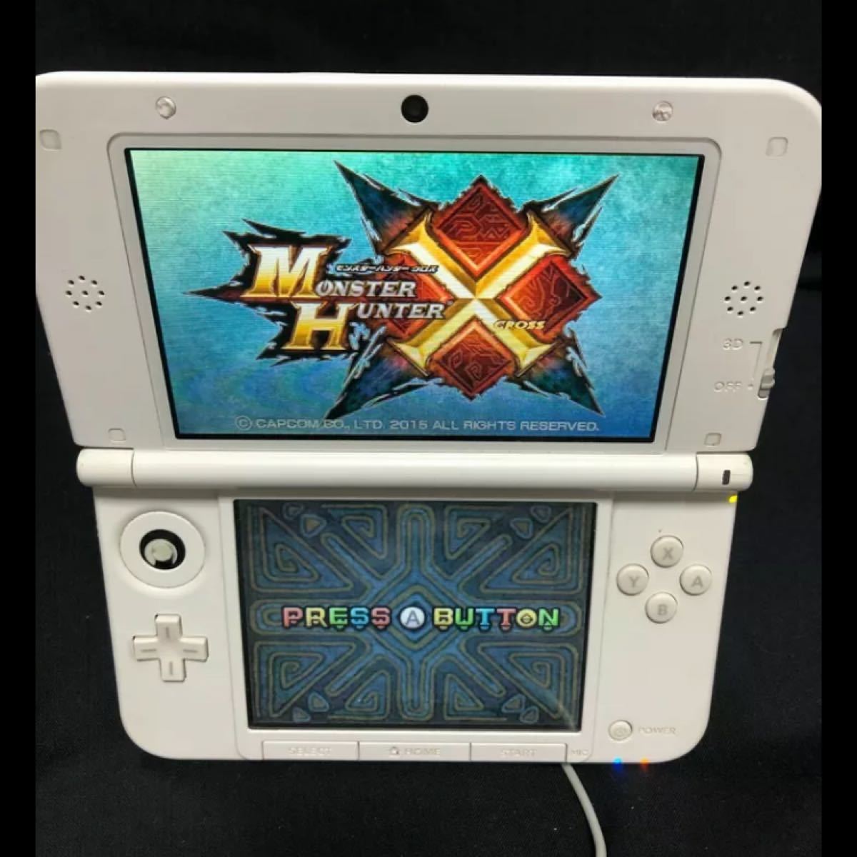 ニンテンドー3DS LL 3DS本体　ピンク　ホワイト